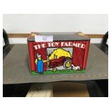 Ertl Toy Farmer Massey Harris 55 diesel, 1/16