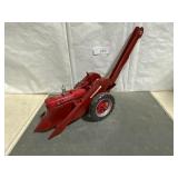 McCormick-Deering Farmall 'M' w/IH corn picker
