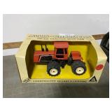 Ertl Allis-Chalmers 4W-305 tractor w/cab, 1/32