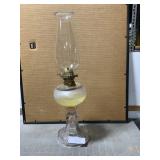 Antique kerosene lamp w/opaque middle