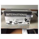 1st Gear Intl 4400 truck, Hercules Tire & RubberCo