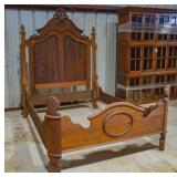 Antique Mahogany Full Size Bed