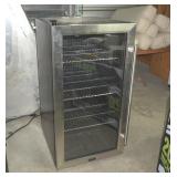 Whynter beverage refrigerator