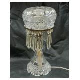 Cut crystal lamp