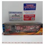 NASCAR Hauler 1/64