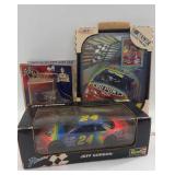 Jeff Gordon 1:24 scale die cast stock car....
