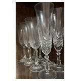 Crystal wine glasses (8 glasses)