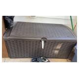 Outdoor patio box with fans and heater