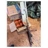 Skeet launcher and skeets