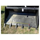 Quick Attach Bucket with Teeth