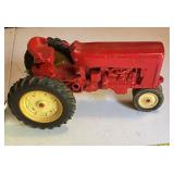 Toy tractor