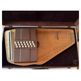 Autoharp by Oscar Schmidt
