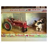 ERTL Farmall Tractor MAC