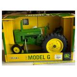 John Deere model G toy tractor