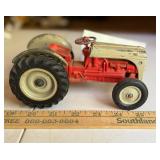 Toy tractor