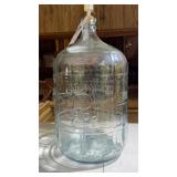 Glass jug