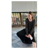 Womenï¿½s tops lots