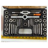 Tap and die set
