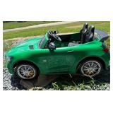 Childï¿½s electric car No Shipping on this lot