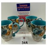 Pioneer woman cups (4)
