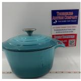 Cast-iron pot with lead