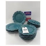 Pioneer woman plates