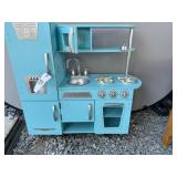 Toy kitchen