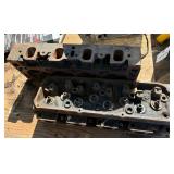 Small block cylinder heads,