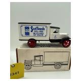 SCOTTOWELS diecast truck Bank