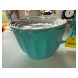 Mixing bowls