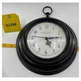 Decorative wall clock