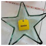 Glass star dish