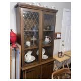 Curio Cabinet (36' Wide)
