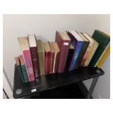 Bibles & Religious Books in Grp