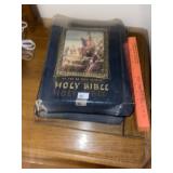 Vintage Family Bible (Leather Bound)