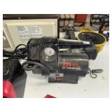 110 Volt / 12 Volt Air Compressor