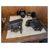 Vintage Cameras + Minolta 35MM & Lens
