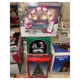 Dillards Christmas Tree ~ Musical Santa Grp (3)