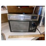 Old School Sony Portable Radio (Works)