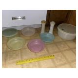 Tupperware Cereal Bowls ~ Shakers & Container
