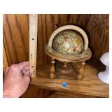 S. Desk Top World Globe