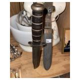 Really Nice Vintage Ka-Bar USN MK2 Fighting Knife