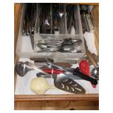 Stainless Flatware & Utensils