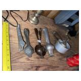 (5) Cast Iron & Aluminum Juicers
