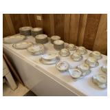 Super Nice Noritake Set China Set (No chips)