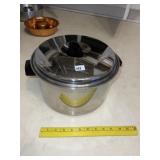 Large Stainless Dutch Oven Cooker