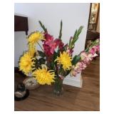 Large Center Piece Flower Arrangement + Picture