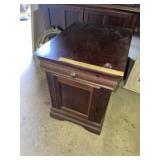Cherry Chairside Stand