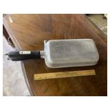 Vintage Stove Top Omelette ~ Cornbread Pan
