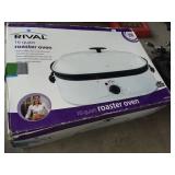 New 16 Quart Roaster Oven